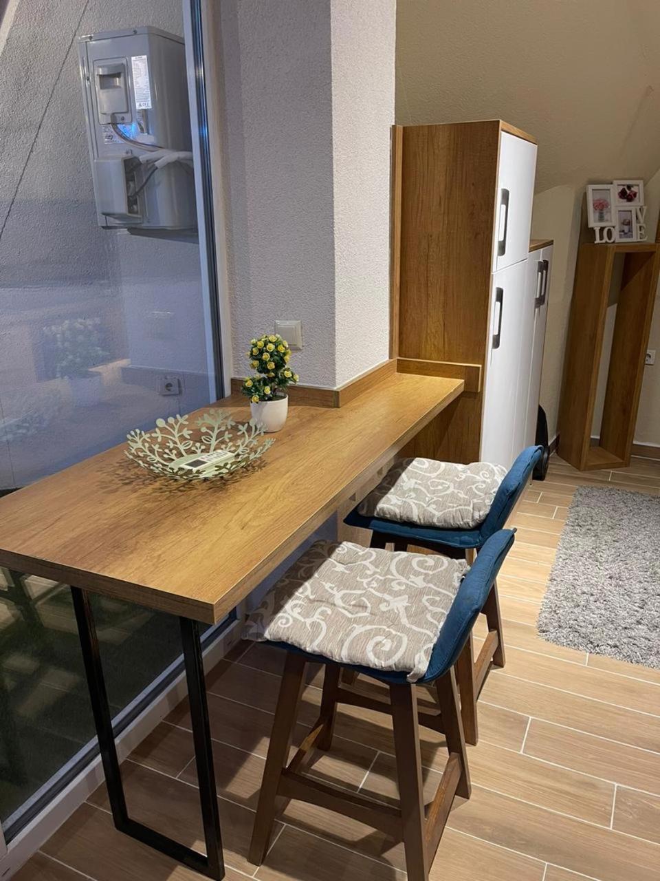 Ora-Prn,Cosy Apartment In The City Center 프리슈티나 외부 사진