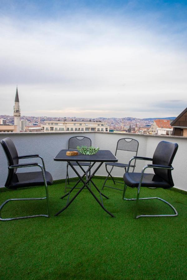 Ora-Prn,Cosy Apartment In The City Center 프리슈티나 외부 사진